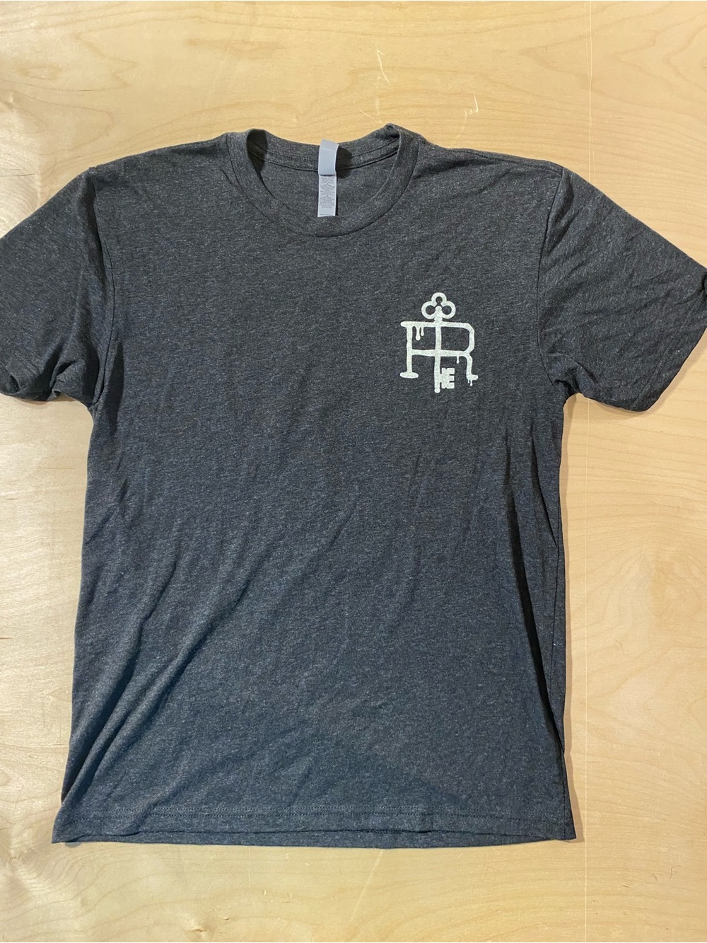 Next Level Apparel Charcoal Short Sleeve Logo Tee Medium (Z)